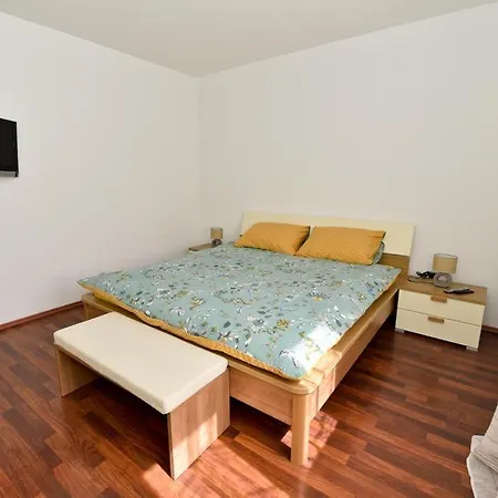 דירה Hana With Free Parking And Garden